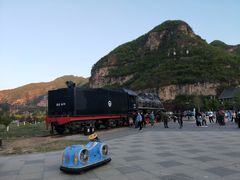 -百里峡七彩艺术小镇