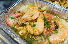 Silver Paper Seafood with Enoki Mushrooms