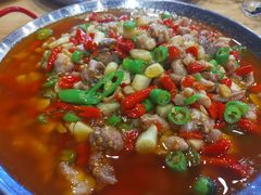 鲜锅兔-邱金小炒·30 年盐帮江湖菜(自贡店)