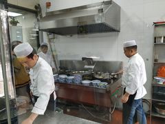 -崇德楼水盆牛羊肉泡馍馆(文艺路店)