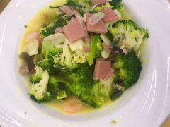 上汤西蓝花-做了不起的80后