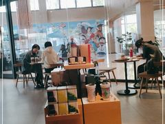 大堂-星巴克臻选(九龙路万科广场店)