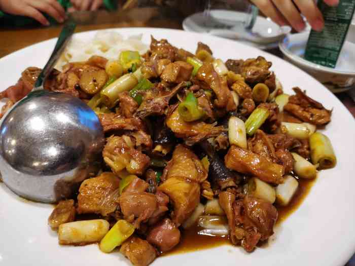 张大彪临沂炒鸡(院士港店"新店试营业,正好在楼下,过来尝一尝.点了.