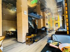 -桥边小楼·手工云南菜·古城观景小楼
