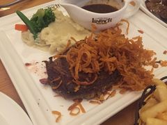 -LENBACH兰巴赫西餐啤酒坊(大连星海广场店)