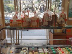 -光明牛奶棚(南泉店)