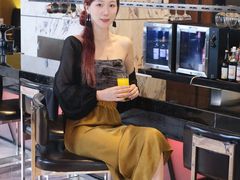 -上海漕河泾万丽酒店