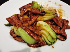 菜梗炒猪肝-菲乐餐厅(三十年经营·湖滨路店)