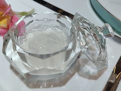 -燕庭·纯燕窝·甜品下午茶(南京西路店)