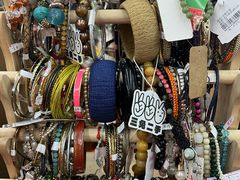 -三兔二手循环商店