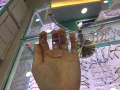 -中国丹阳眼镜城