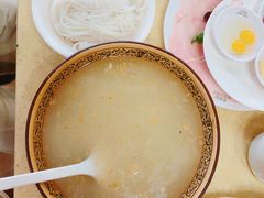 -桥香园云南过桥米线(金马碧鸡店)