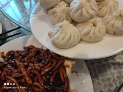 京酱肉丝-奥华餐厅·老张记(台基厂店)