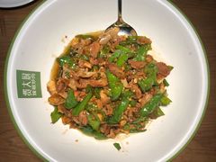 -费大厨辣椒炒肉(万家丽一店)