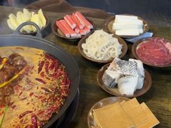 -黄潇洒老火锅(九眼桥宏济巷店)