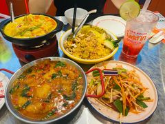 -小小集渔·泰式大排档(太古里香槟店)