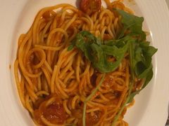 -必胜客(WOW中心城店)