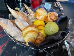 -L'ATELIER de Joel Robuchon(外滩18号店)