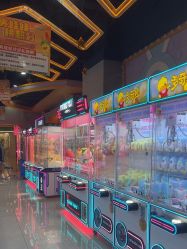 -多奇妙乐园·淘气堡·电玩·抓娃娃(海口吾悦店)