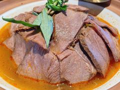 -菌自由丨野生菌火锅特色庭院餐厅(丽江古城店)