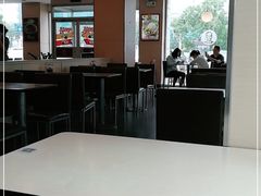 大堂-李先生牛肉面大王(东营友谊广场店)