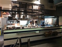 -Ribs & Burgers The Rocks