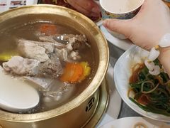 -汗腾格里·风味餐厅(新疆驻京办店)