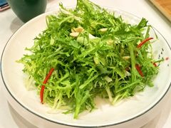 -乡村馕坑肉·烧烤·新疆菜·本地人更爱吃(阿勒泰首店)