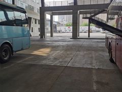 -凯旋公路客运站