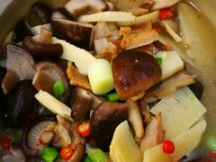 -椿记烧鹅(叠彩店)