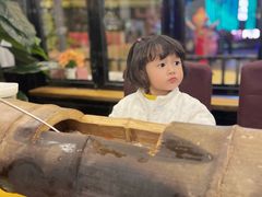 -刘姐啤酒鱼民族演艺餐厅(西街总店)