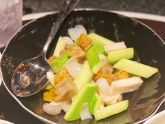 黄耳炒脆瓜-杭州西子湖四季酒店·金沙厅