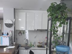 -ME觅妆·定制美妆·彩妆私教(菱角湖店)