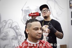点击看大图 -TIGERBARBERSHOP 老虎男士理发店