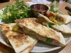 -HELLO 27 意面·沙拉·帕尼尼