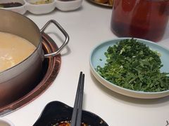 -洪氏嗨捞·猪肚鸡火锅(阳光天地店)