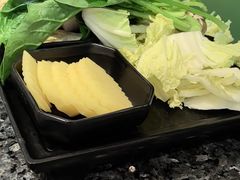 -一席地·本地鸡窝·杭帮鸡火锅(萧山银隆百货店)