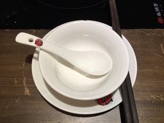 -牛焱·贵州黄牛肉火锅(城西银泰店)