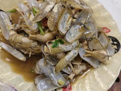 -老东镇啤酒屋海鲜加工·蒸汽海鲜·海鲜烧烤(台东店)