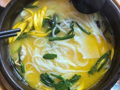 -桥香园过桥米线(国贸店)