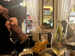 -db Bistro & Oyster Bar by Daniel Boulud(滨海湾金沙店)