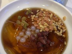 -渝是乎川渝小炒(新世界百货望京店)