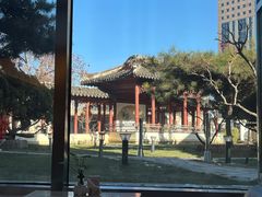 -亮马河饭店翠雅咖啡厅