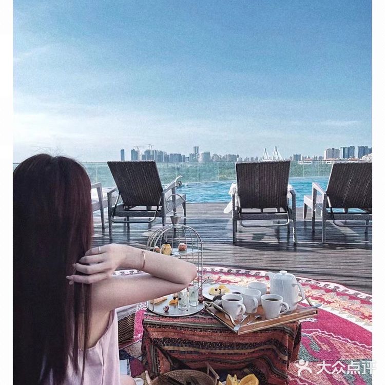 海口唯一一家漂浮下午茶来咯~[糖果]