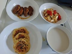 -天鹅到家·保姆月嫂育儿嫂(总店)
