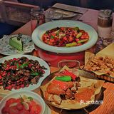 南门这家音乐餐酒吧‼️这周去了三次💃💃