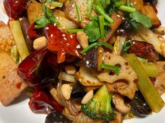 素麻辣香锅-朵朵开素食餐厅(后宰门街店)