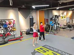 -享受健身·美体塑形馆