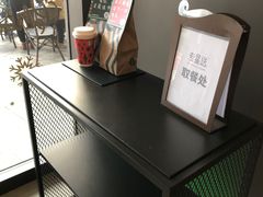 -星巴克(南京弘阳购物中心店)