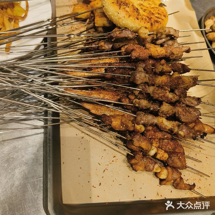 欢乐烤串夜～